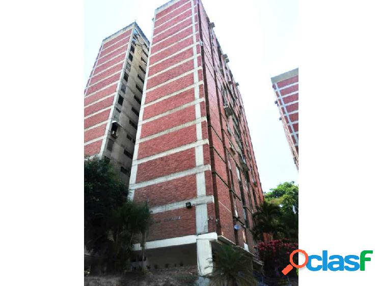 Vendo Apartamento en La Avenida Principal del Cafetal