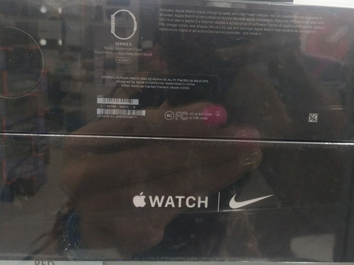Apple Watch Serie 5 Edición Nike Sport 40mm Silver (gps)
