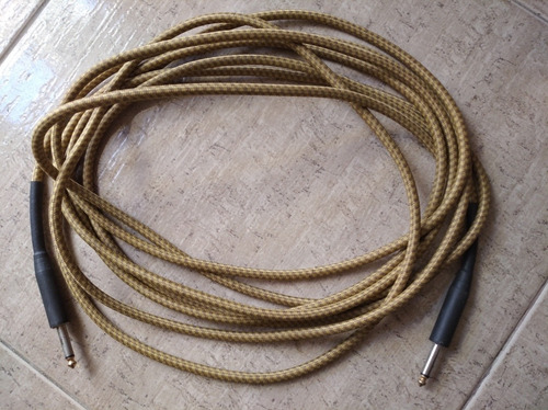 Cable Plug-plug Forrado, Profesional, Punta Dorada, Jhonson
