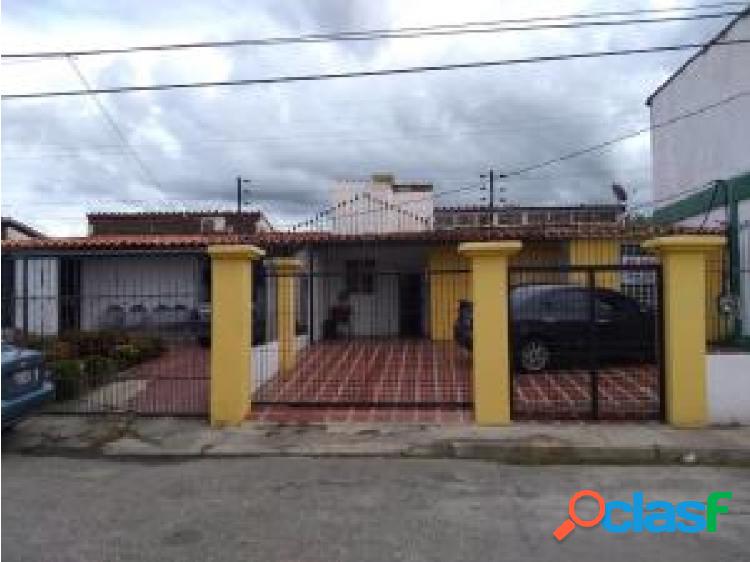 Casa en Venta Cabudare Valle Hondo, AL 20-4931