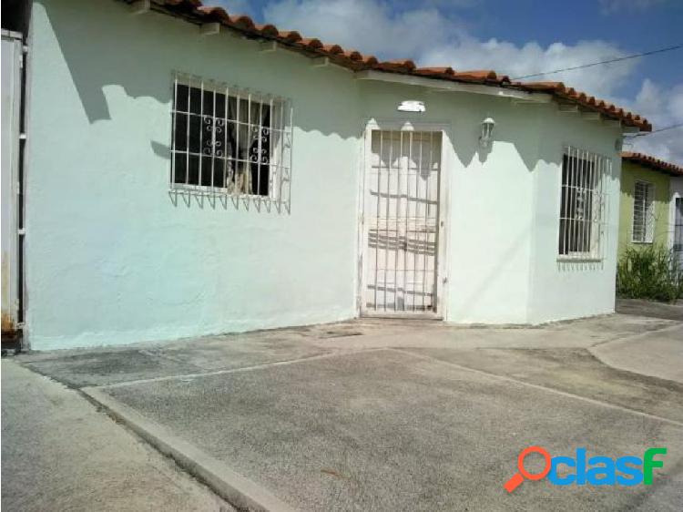 Casa en Venta El Cuji RAHCO