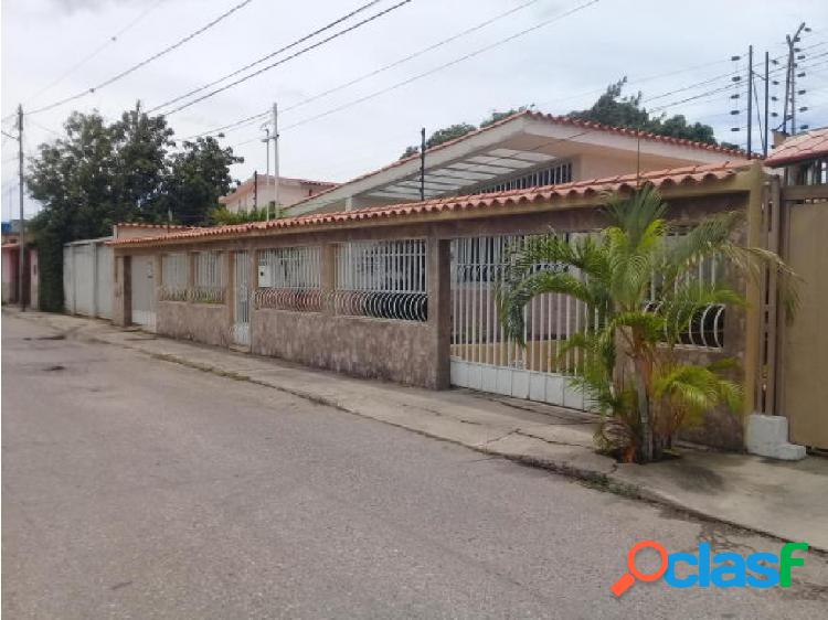 Casa en Venta Zona Oeste Barquisimeto MR