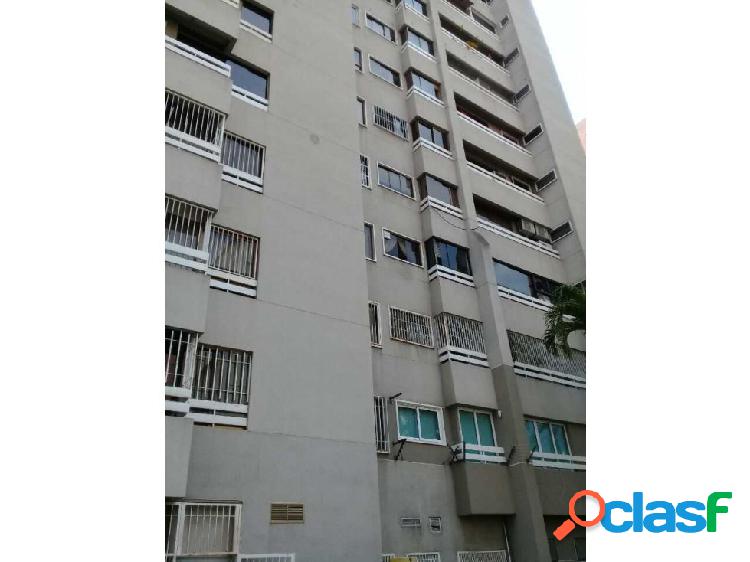 Se Alquila/ Venta apto 89m2 2h/2b/1p El Rosal