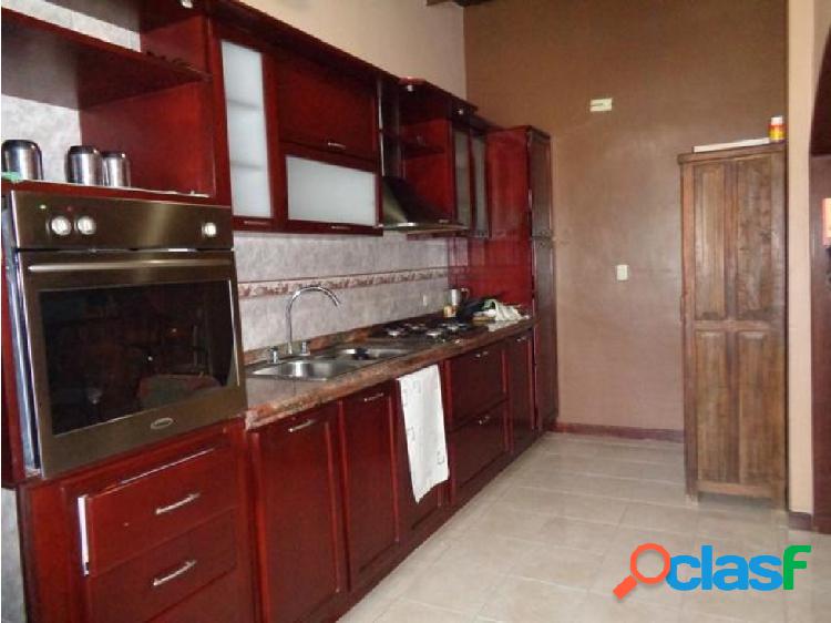 Apartamento Venta La Mata Cabudare 20-2660 AJ