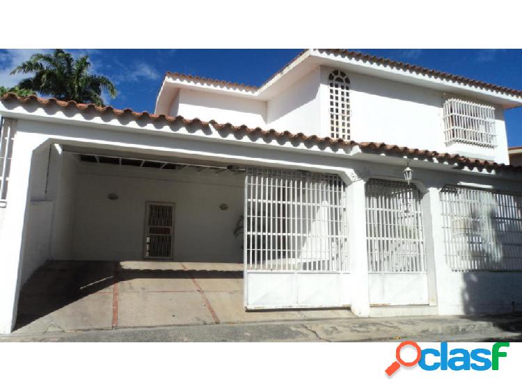 Casa en Venta Barquisimeto Santa Rosa, AL 20-2490