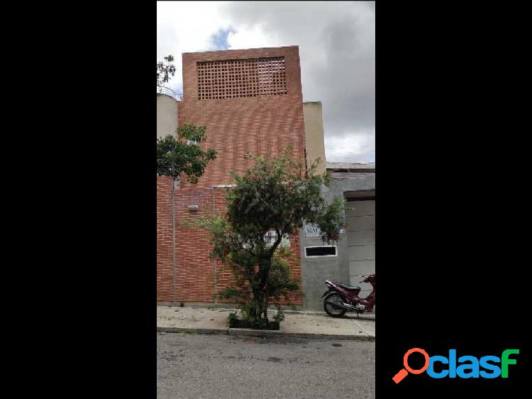 Se alquila apto 350m2 3h+s/5b/2p La Castellana