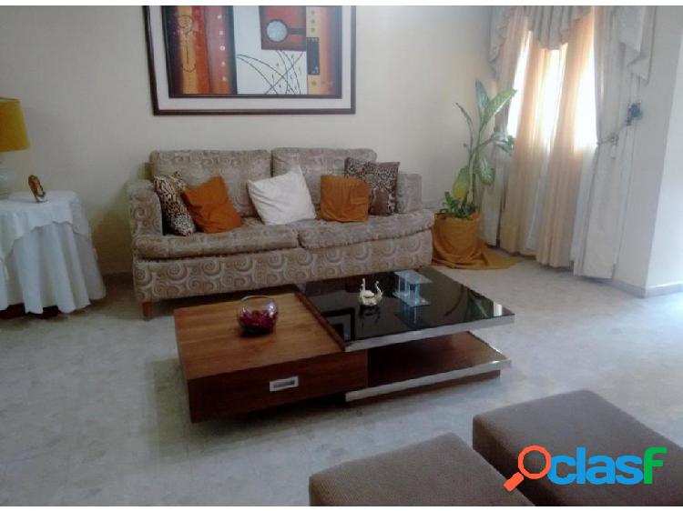 Vendo townhouse Cumbre de Maracaibo MLS #18-14673