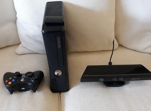 Xbox 360 Slim 4 Gb Kinect + Juegos