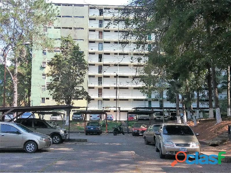 APARTAMENTO EN VENTA, San Cristóbal, Urb La Villa