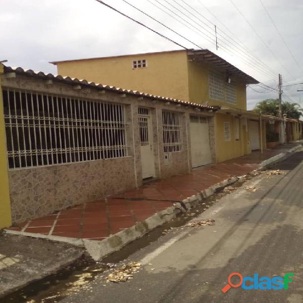 aquilo casa loma caroni av atlatico informcion tlf