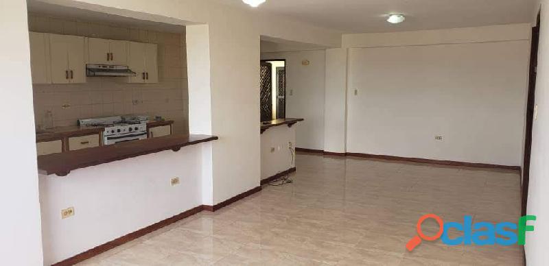 APARTAMENTO EN VENTA EN RESD LAS CAROLINAS CABUDARE LARA