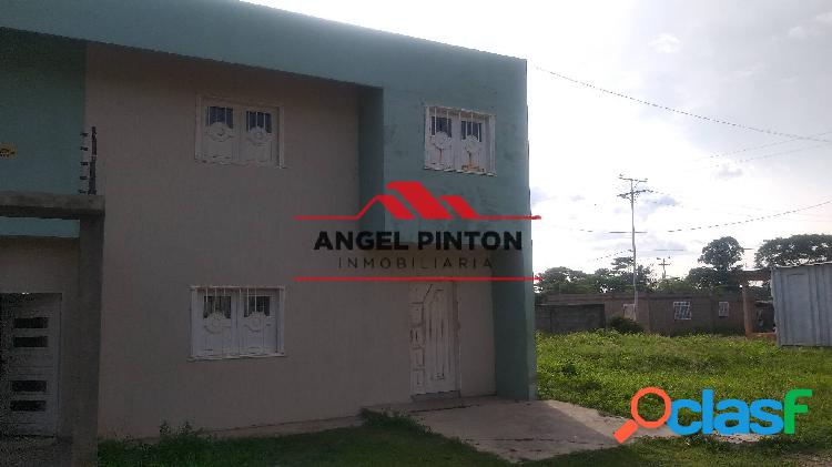 CASA EN VENTA MENE GRANDE MUNICIPIO BARALT ZULIA API 1482