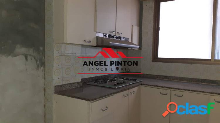 APARTAMENTO VENTA SANTA MARIA MARACAIBO API 1696