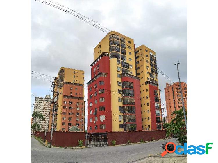 Apartamento en Venta, Urb. El Parral, Este. PISO BAJO