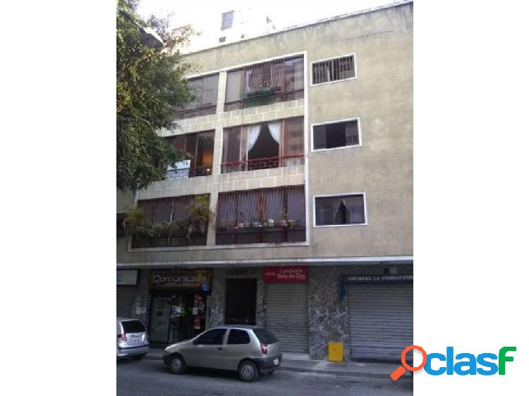 Apartamento en Venta en Chacao 22-9380 SJ 0414 2718174