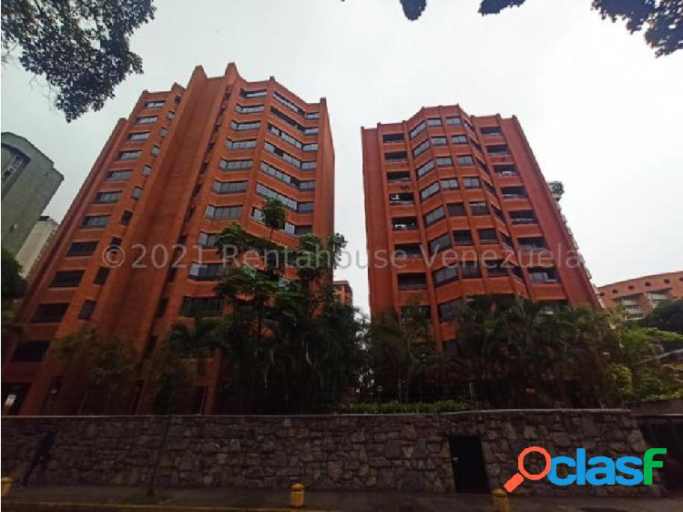 Apartamentos en alquiler en El Rosal 21-27452 Adriana 0414