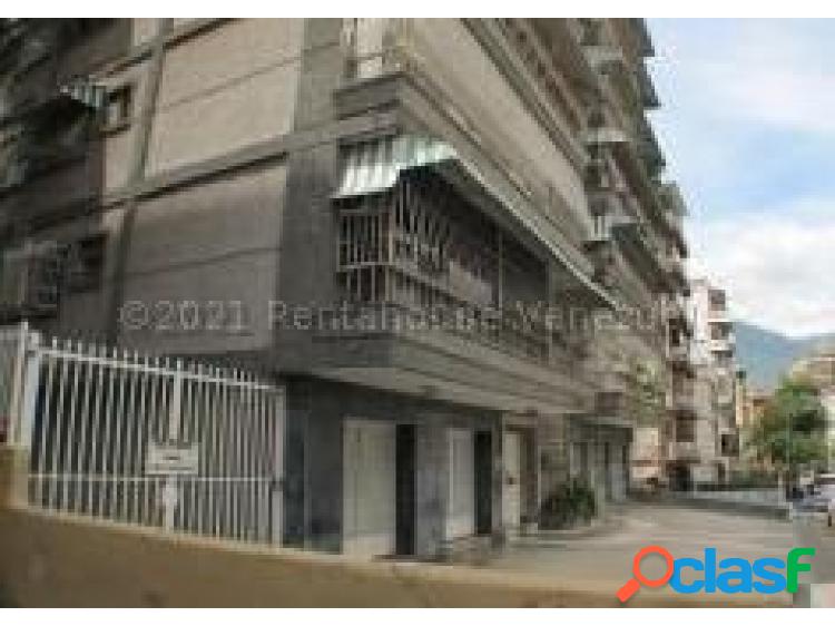 Apto.en venta en Clnas.de Bello Monte 21-17275 Sandra W.