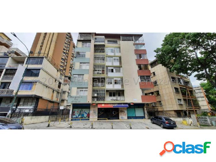 Apto.en venta en Clnas.de Bello Monte 21-25451 Sandra W.