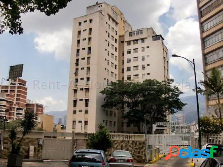 Apto.en venta en Clnas.de Bello Monte 22-1244 Sandra W.