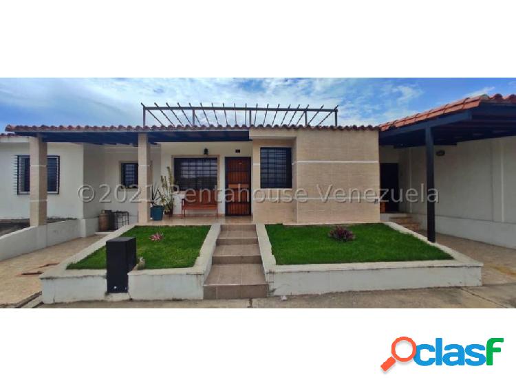Casa en venta en Bella Vista Plaza Cabudare Mls#22-6254 FCB