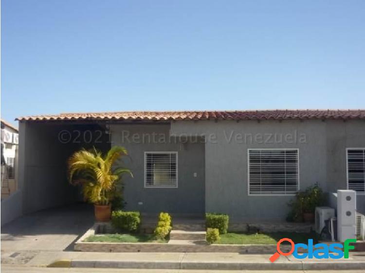 Casa en venta en La Piedad Norte Cabudare Mls#21-12981 FCB