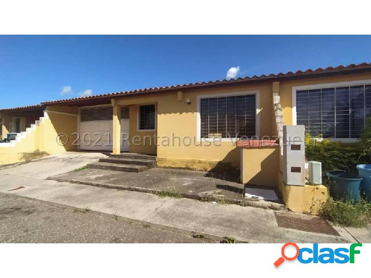 Casa en venta en La Piedad Norte Cabudare Mls#21-27846 FCB