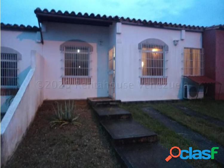 Casa en venta en Los Cerezos Cabudare MLs#21-8842 FCB