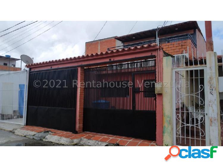 Casa en venta en Los Yabos Cabudare Mls#22-2510 FCB