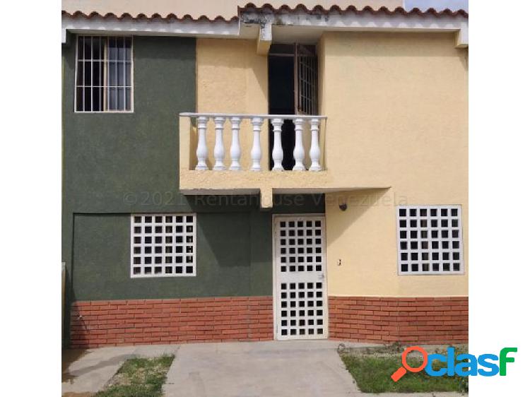 Casa en venta en el Centro Barquisimeto Mls#21-13226 FCB