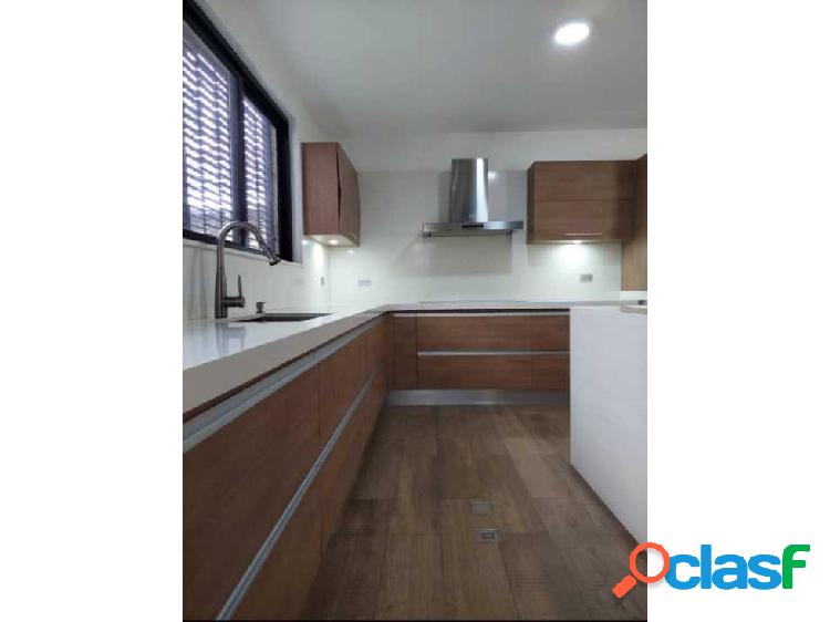 Casa en venta en terrazas de los Nisperos, Valencia Carabobo