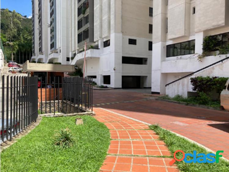 En venta bello apartamento en El Cigarral El Hatillo Caracas