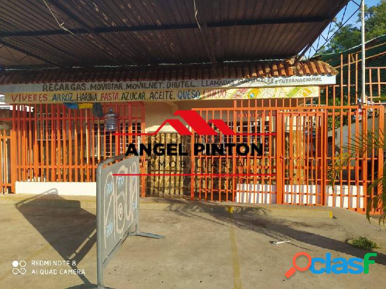 LOCAL COMERCIAL EN VENTA EN LA POMONA MARACAIBO API 2279