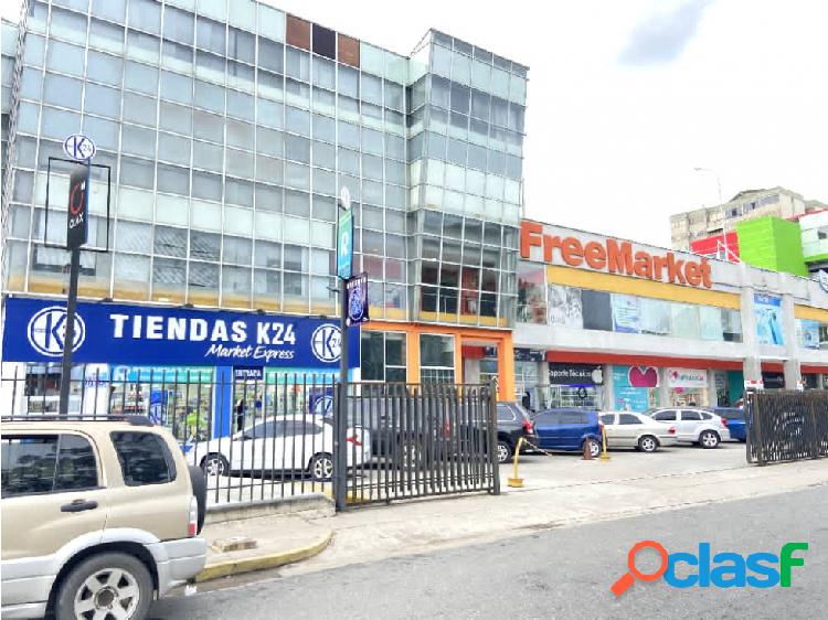 SE VENDE LOCAL COMERCIAL CC FREEMARKET