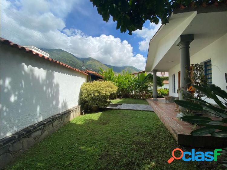 Vendo casa 535mts2 4h/4b/4p El Marqués 7110