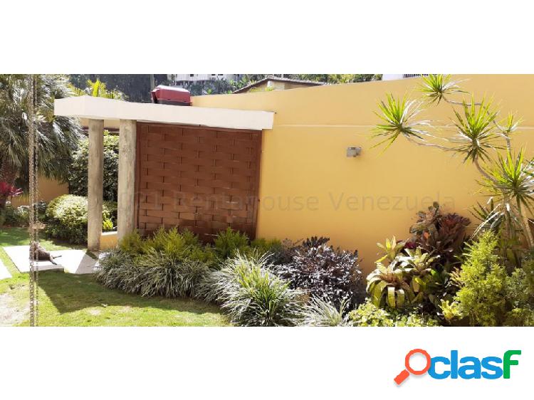 Casa en venta Naranjos del Cafetal 21-10420 Caro Fermoso