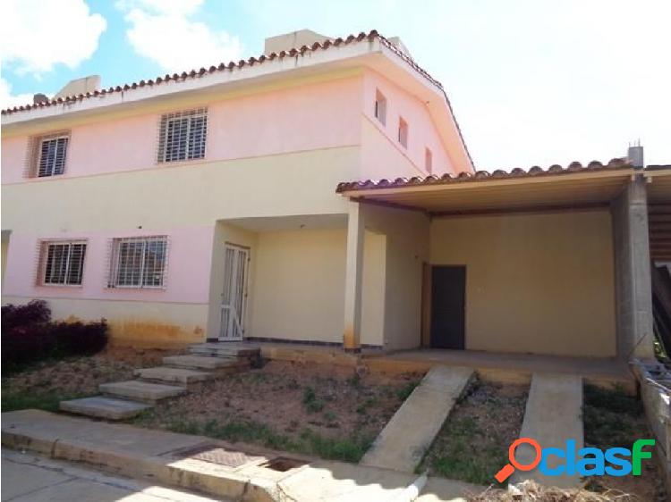 Casa en venta en La Piedad Norte Cabudare Mls#22-6582 FCB