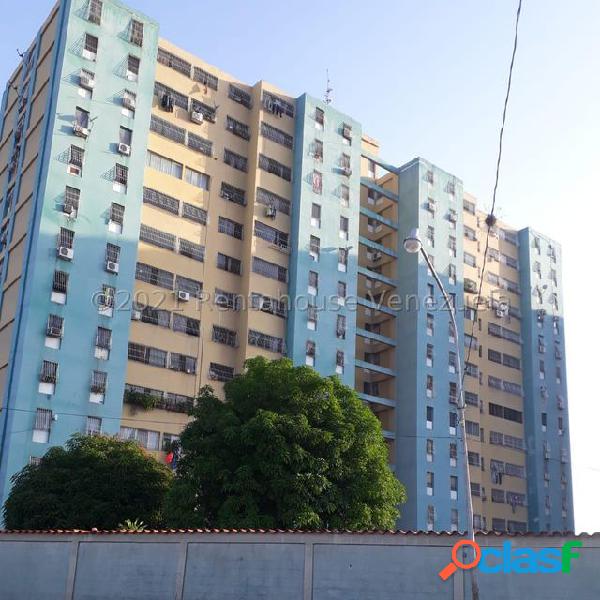 Apartamento en Venta en Centro, Barquisimeto RAH: 22-9865
