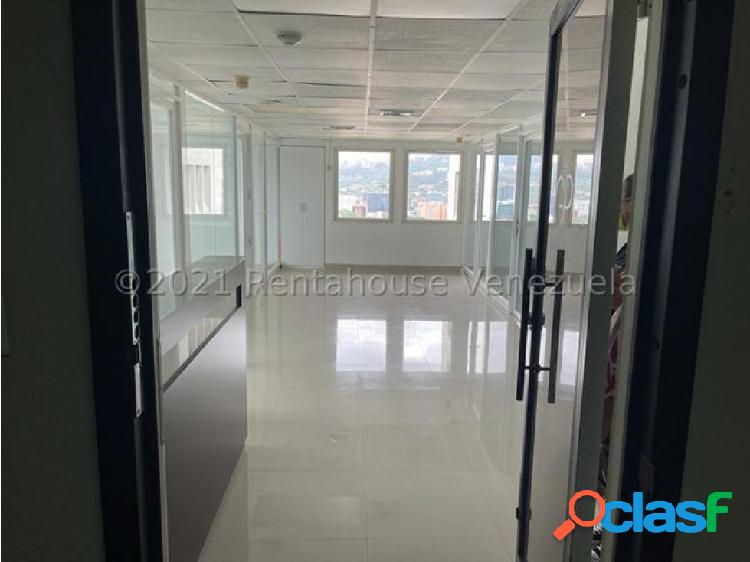 Oficina en alquiler en Chacao 21-26527 Sandra W. 0414