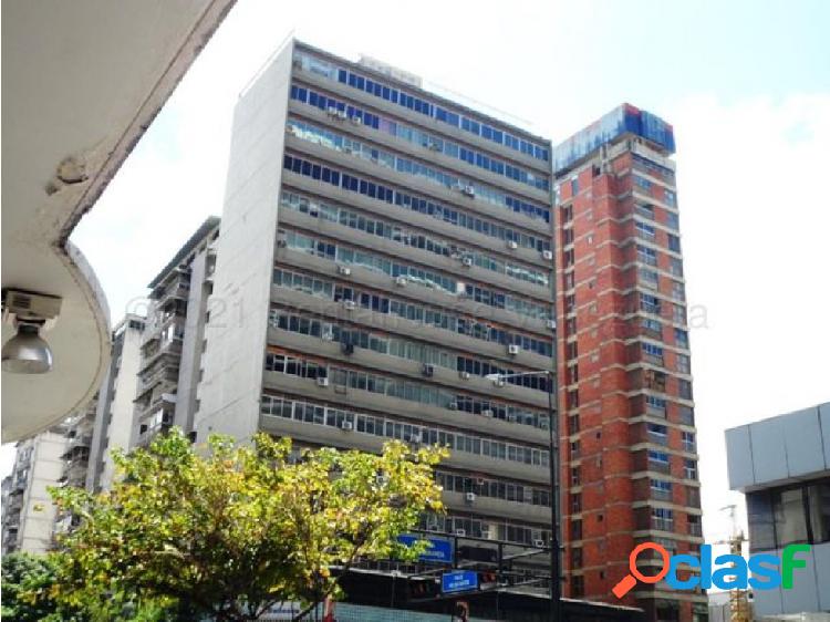 Oficina en venta en Chacao 21-15562 Sandra W. 0414 3140082