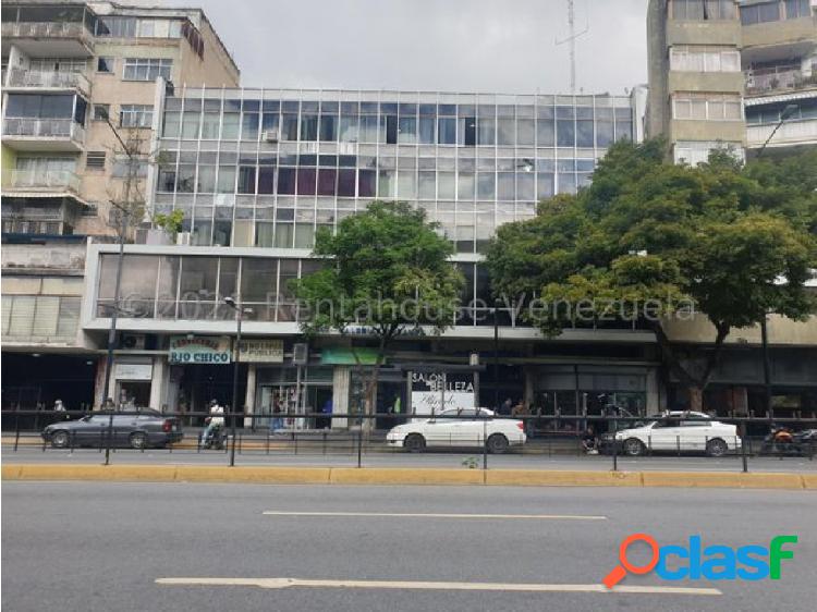 Oficina en venta en Chacao 22-9601 Sandra W. 0414 3140082