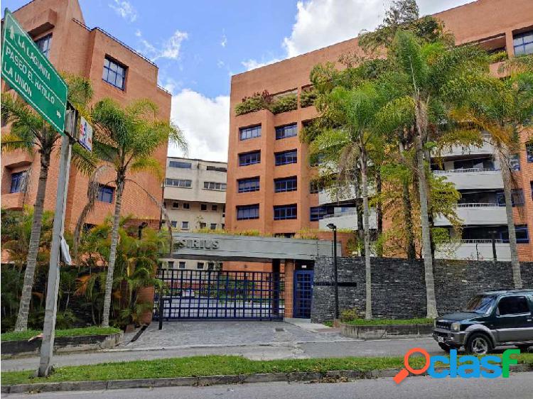 Se vende como nuevo apto 331 M2 5 hab/6 baño/4 puestos La