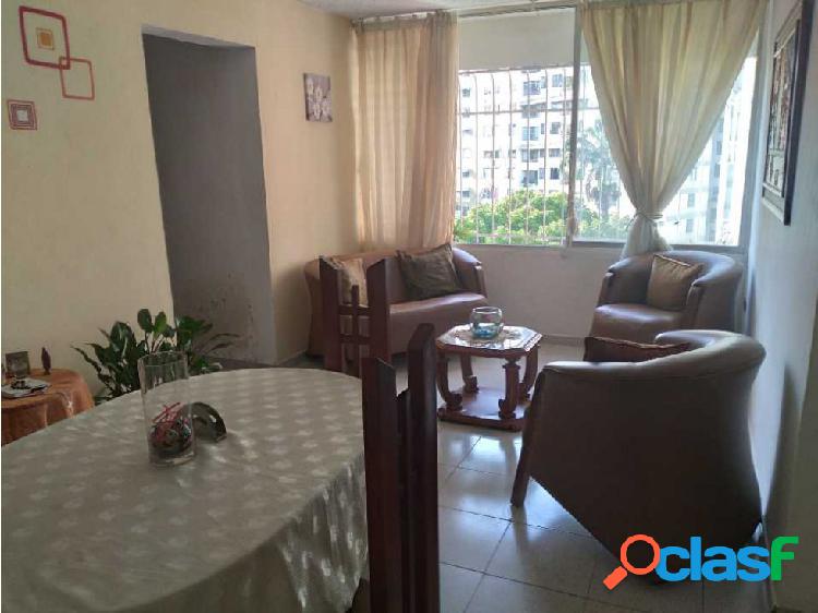 APARTAMENTO EN VENTA - URB. VILLA PANAMERICANA - GUARENAS