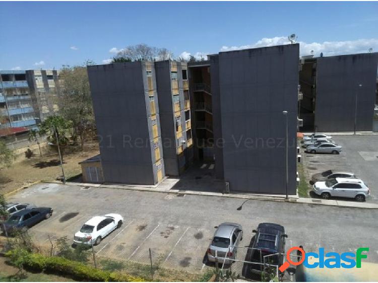 Apartamento en venta en La Mora Cabudare Mls# 22-4792 FCB
