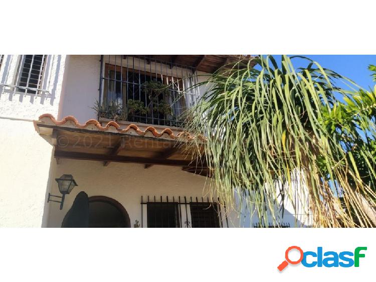 Casa en Venta Mirian Navarro MLS #22-9889