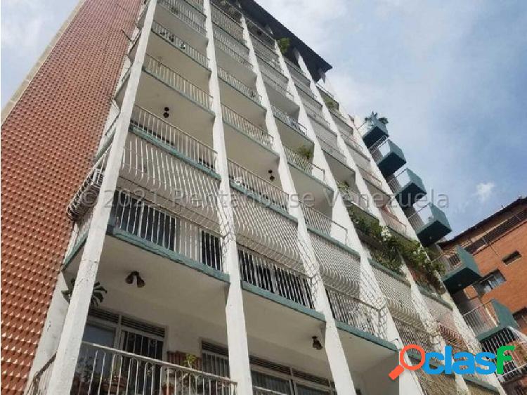 Apartamento en venta en Los Palos Grandes 22-10857 Adriana