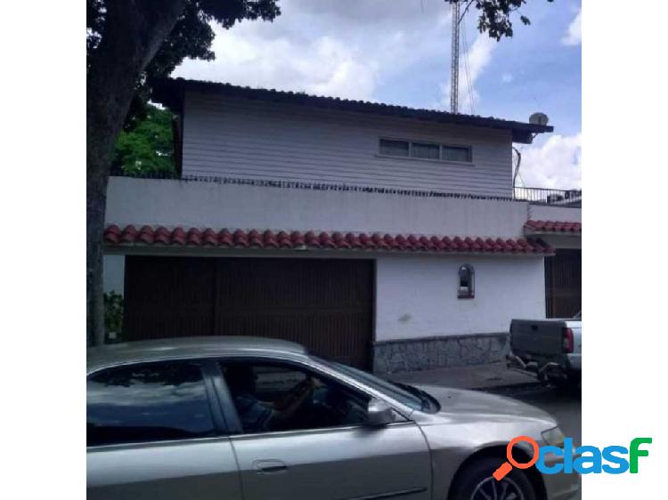 Se vende Casa/local en Santa Mónica,400mt