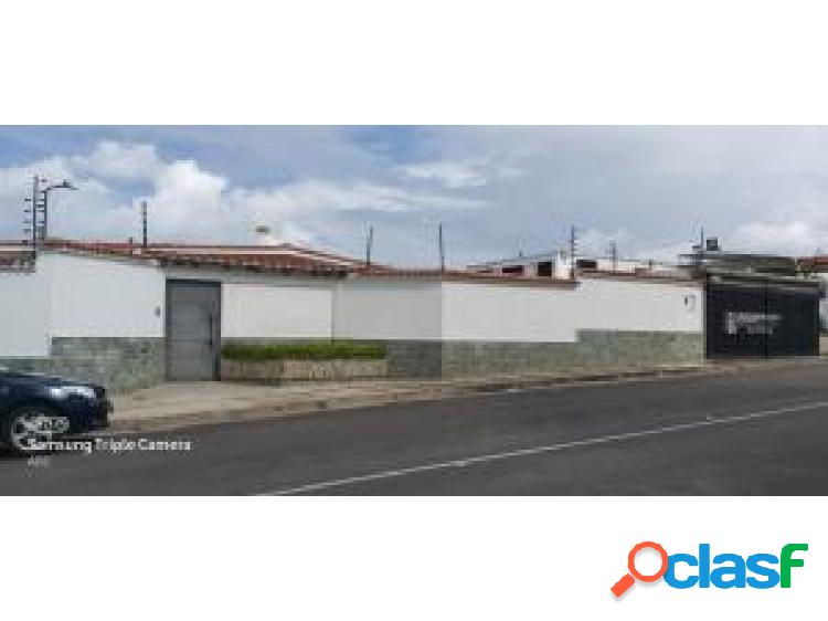 Casa En Venta en Cumbres de Curumo 20-21787 SJ 0414 2718174