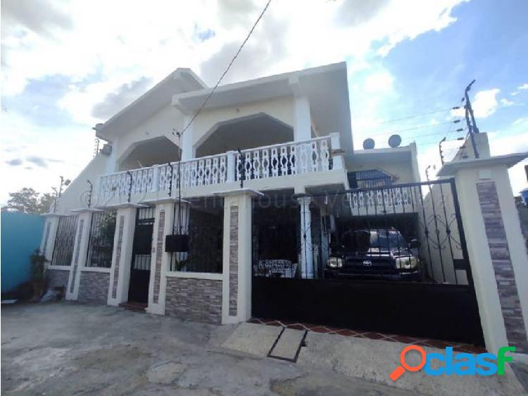 Casa en venta en La Montañita Cabudare Mls#21-12343 FCB