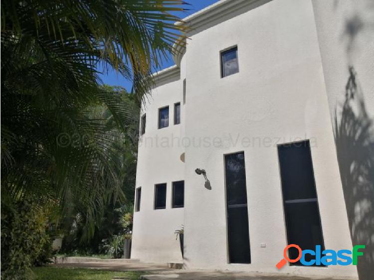 Casas Colinas del Tamanaco Gabriela Paz MLS #20-24526