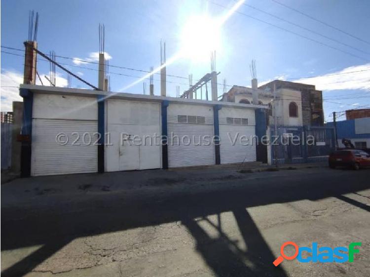 Local en venta en Centro Barquisimeto Mls#21-26860 fcb